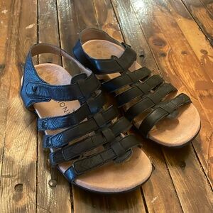 Vionic sandal